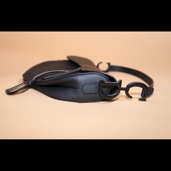 Fashion Ultra Matte Saddle Handbag - Picture 6 of 10